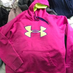 Under Armour Sweatshirt